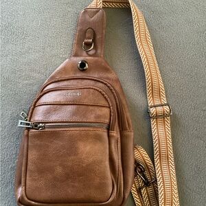 Latmap -Small Sling Vegan Handbag Carmel Brown Fanny Pack Leather Crossbody Bag
